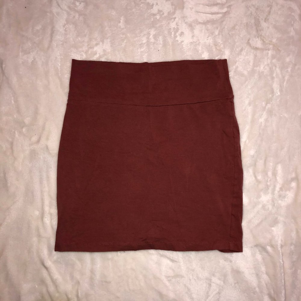 dark pink miniskirt